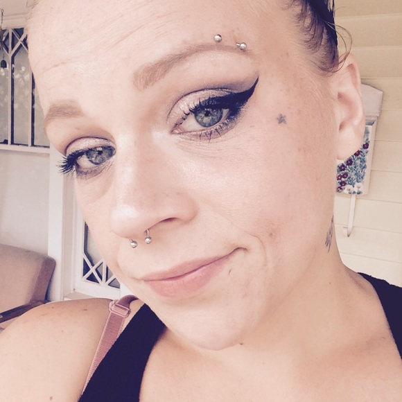 Meet your Posher, Bryanne - Picture 5 of 7